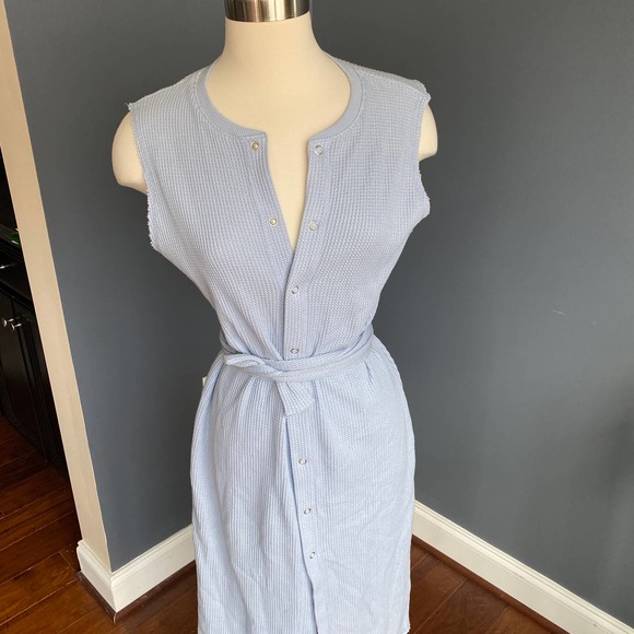 Zara light blue textured weave midi dress with button down front and waist tie - Picture 6 of 10